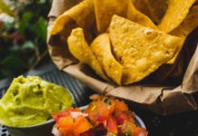 Simple But Delicious Guacamole Recipe