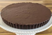 This Giant Peanut Butter Cup Will Knock Your Next Party Out of the Park