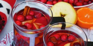 Warm Cranberry Apple Cider To Make This Winter
