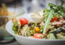 Five-Minute Mediterranean Salad