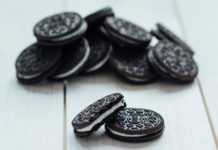 You Won’t Believe How Tasty These Keto Oreo Cookies Are