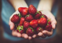 These Low-Glycemic Fruits are Sweet and Delicious