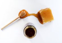 3 Reasons Honey is Good For You