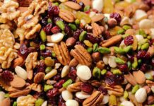 4 Foods Every Woman Should Eat on a Weekly Basis