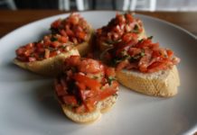 Learn to Make Pan Tumaca at Home