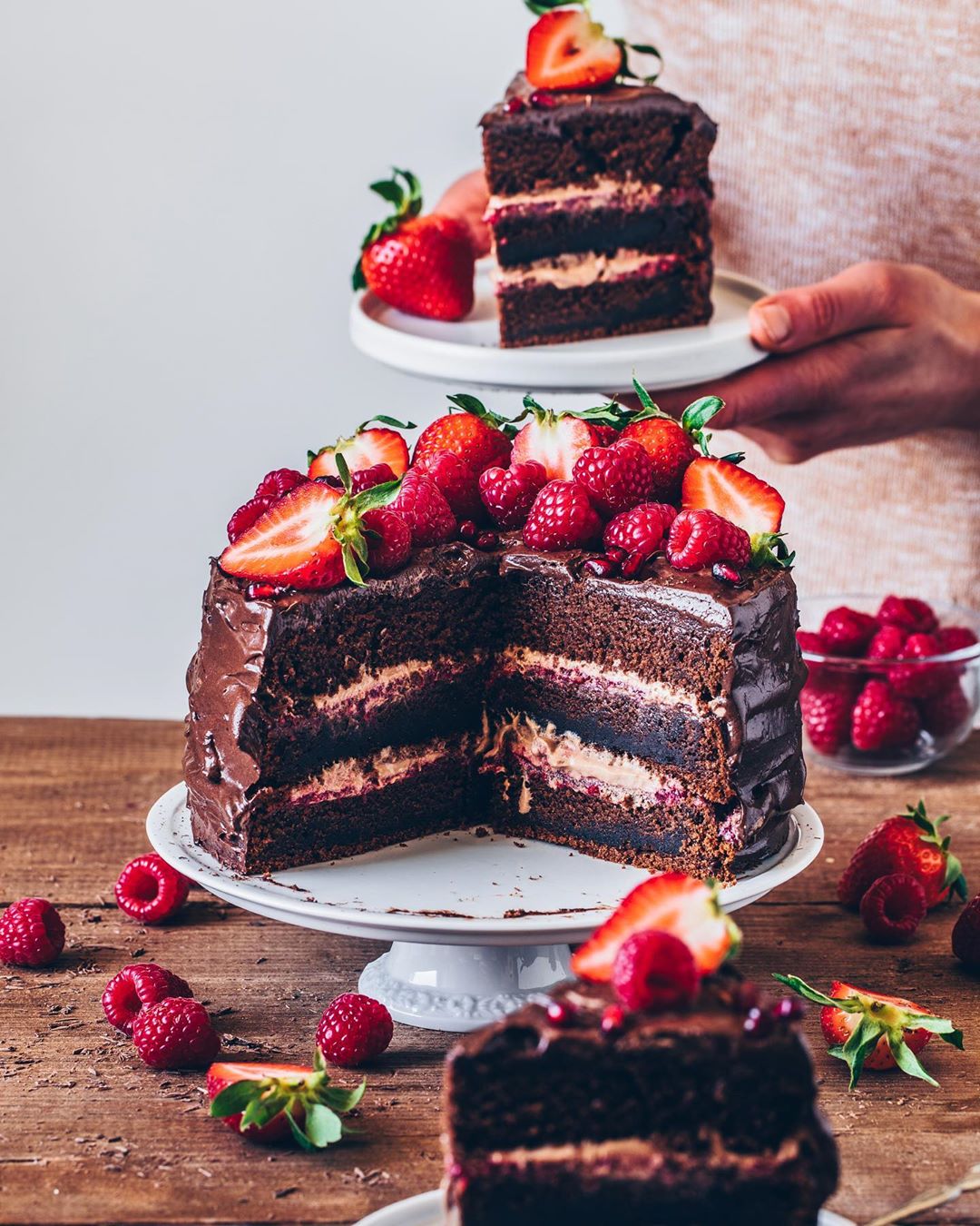 3 Delicious Vegan Cakes You Can Make Right Now