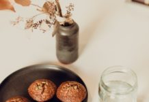 Pistachio muffins