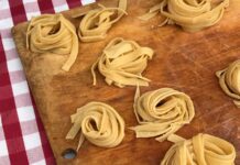 Make Authentic Fettuccine Alfredo in Just a Few Minutes Pasta
